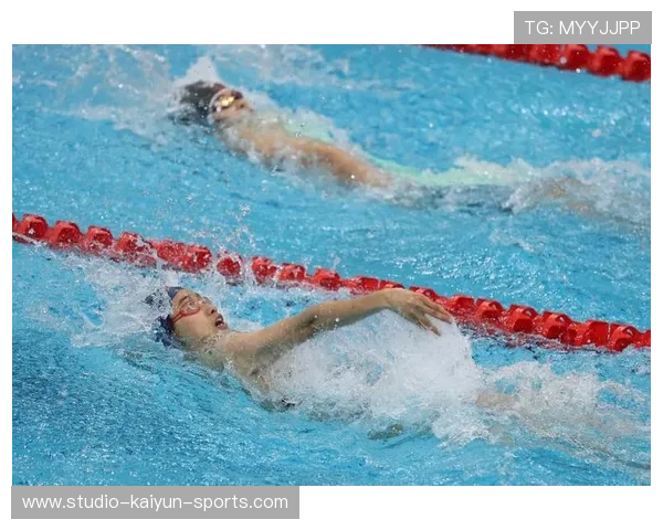 仰泳选手转身动作流畅迅捷，如何训练成为冠军级选手？